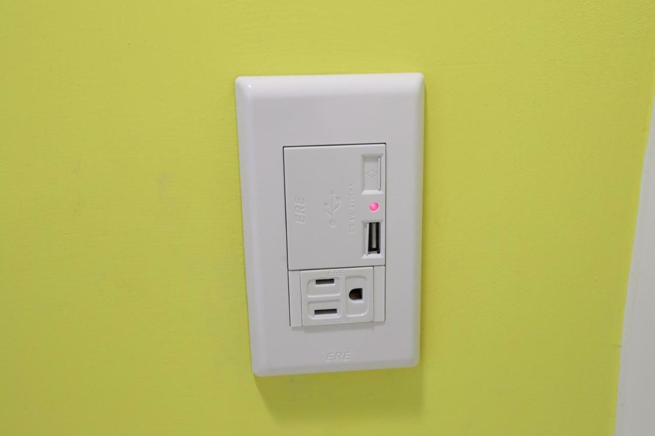 幸福加油站電梯民宿 -近東大門夜市 Hualien Eksteriør bilde